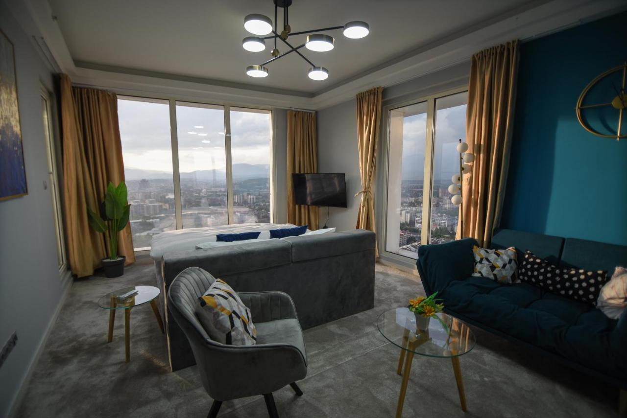 Sky Deluxe 2 Fitness & Spa สโกเปีย ภายนอก รูปภาพ